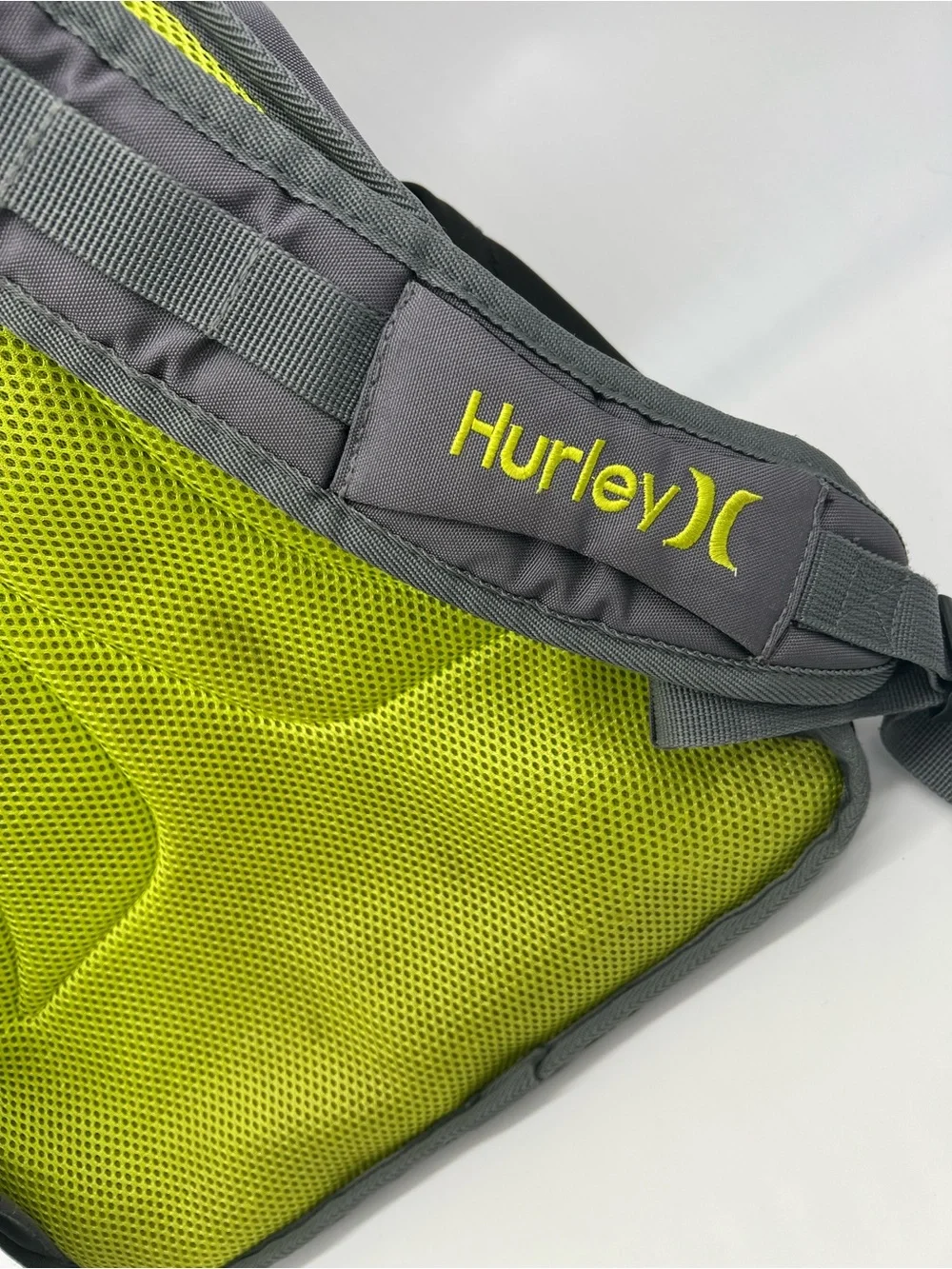 Hurley Backpack Multi-Pockets Outside Padded Computer Pocket Inside Grey/Yellow